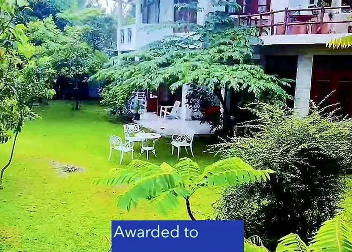 Greenheart Villa- Top Floor, Specious 3Br-1Br Ac - Hot W, Peace In Greenary & Fresh Air -Travel Awards 2025
