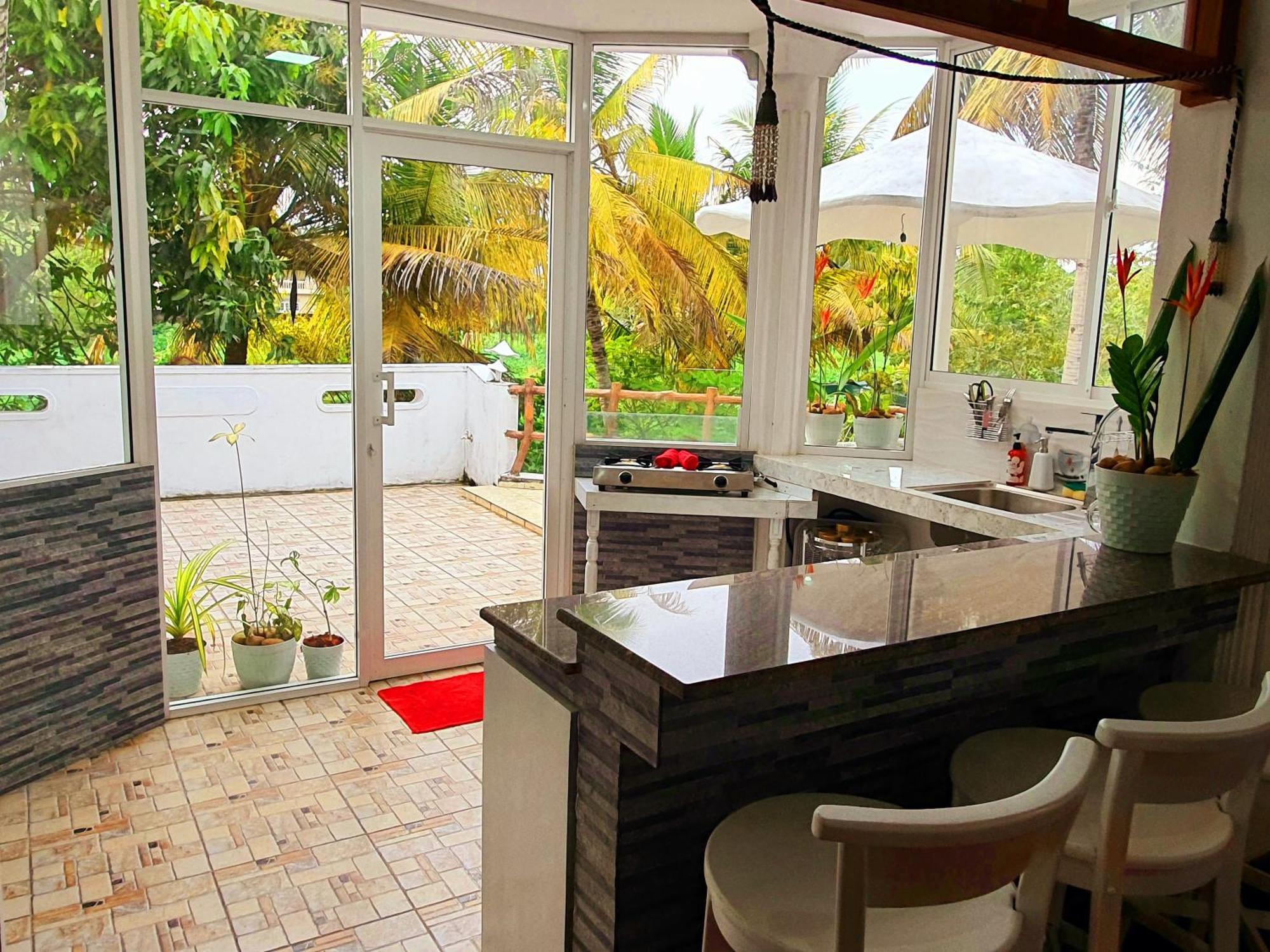 Greenheart Villa- Floor, Specious 3br-1br Ac - Hot W, Peace In Greenary & Fresh Air -travel Awards 2025 *